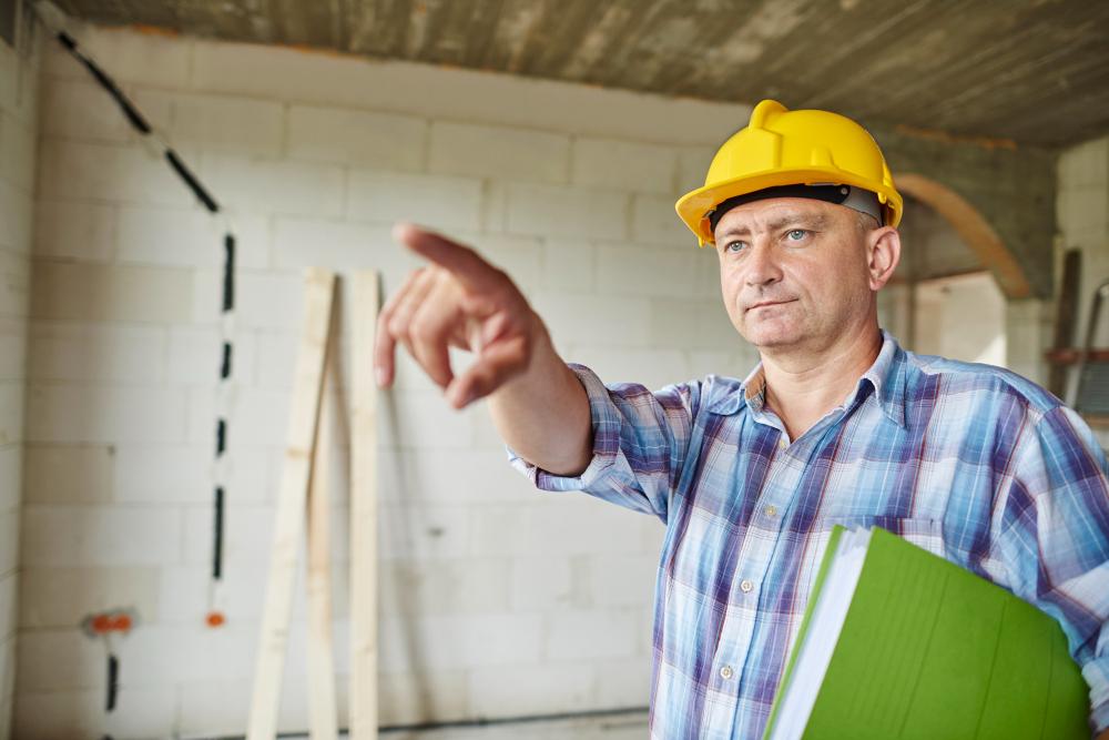Cum verifici experienta unei echipe de constructii
